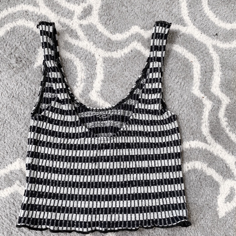 Worn once, so cute for a night out!!